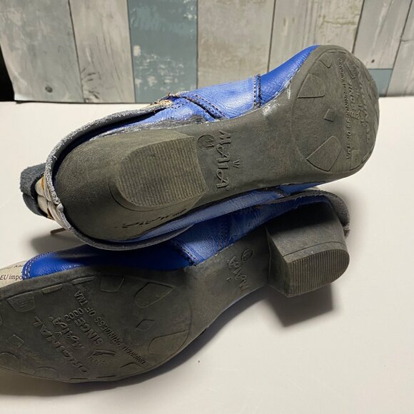 Unique Newspaper Print & Blue PU Leather Ankle Boots Size 9 - Picture 9 of 11